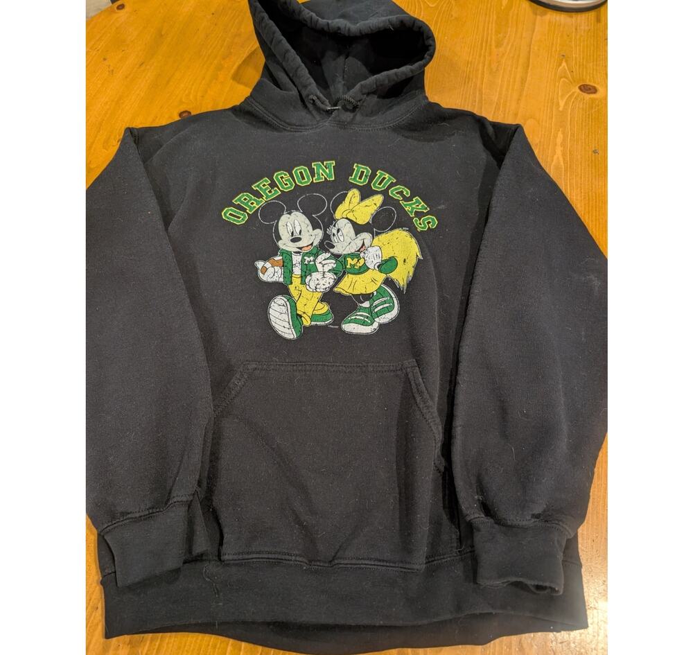 Disney Store, Oregon Ducks, Mickey, Minnie, Pullover Hoodie, Women's Medium, EGU